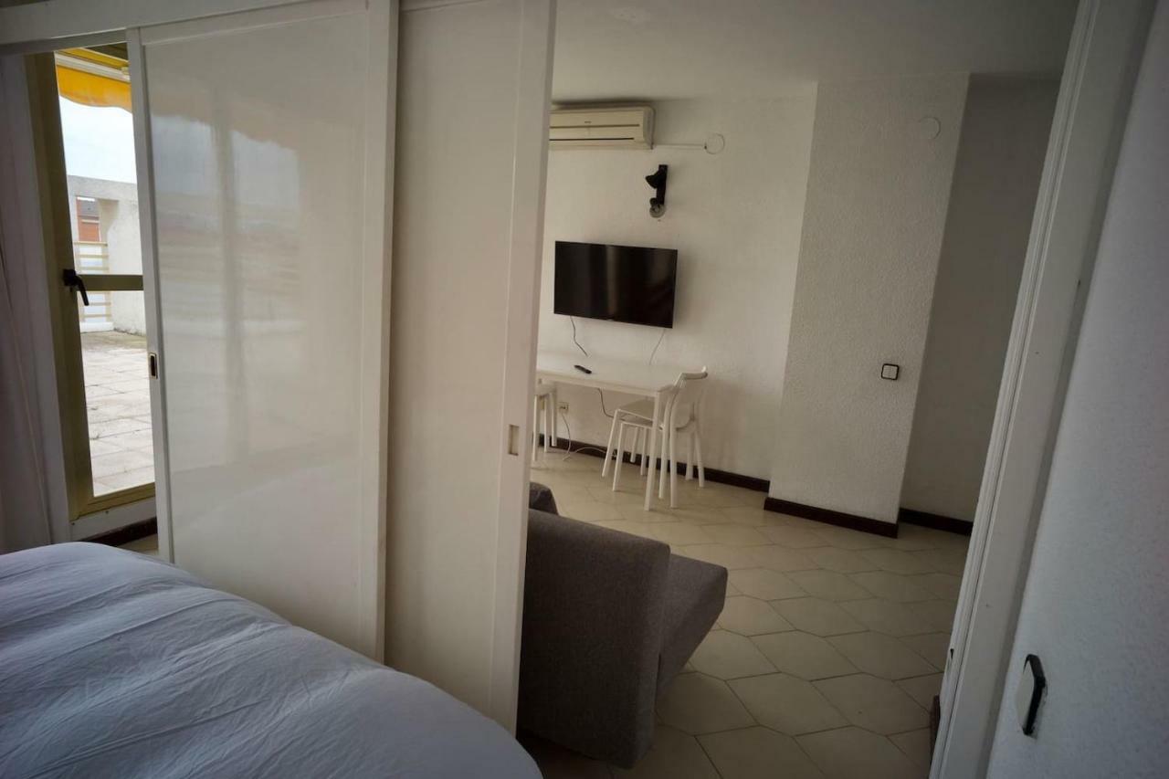דירות Cozy Beach Penthouse סאלו מראה חיצוני תמונה